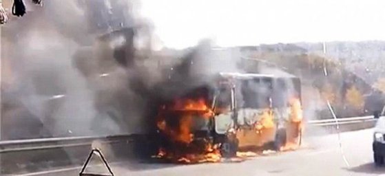 На трассе под Харьковом сгорела маршрутка