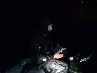 В Киеве возле речного вокзала из воды извлекли тело мужчины
