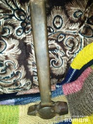 В Харьковской области мужчина избил знакомого молотком В Харьковской области мужчина избил знакомого молотком