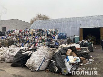 В Кременчуге полиция расследует обстоятельства смерти мужчины
