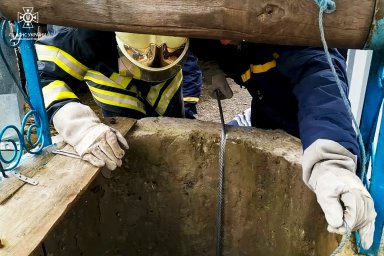 В Хмельницкой области женщина упала в колодец