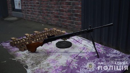 На Одещині поліція провела заходи з протидії нелегальному обігу зброї та боєприпасів. З'явилося віде