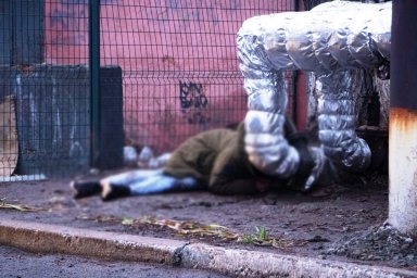 В Днепре возле роддома обнаружен труп мужчины