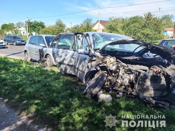 Масштабное ДТП в Ровно. Появилось видео