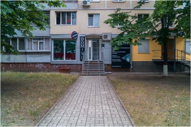 В Днепре полиция разыскивает малолетних грабителей с пистолетом ограбивших ателье