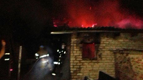 В Запорожской области при пожаре погибла девушка