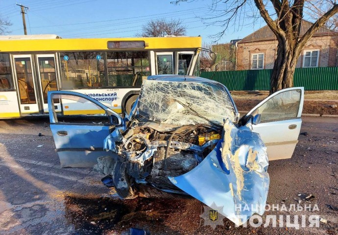 В ДТП в Мариуполе погиб мужчина