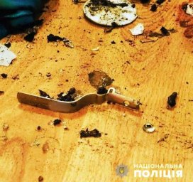 В Надворной мужчина бросил в жену гранату