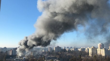 Масштабный пожар в Киеве