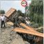 В Староконстантинове зерновоз упал в реку