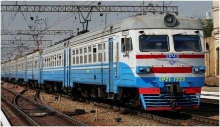 Под Харьковом электричка сбила мужчину Под Харьковом электричка сбила мужчину