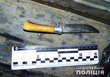 В Киеве мужчина убил прохожего. Появилось видео