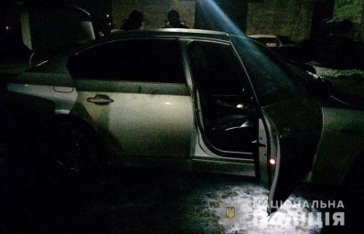 В Покровске неизвестные обстреляли автомобиль