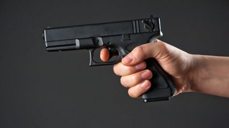 В Николаевской области мужчина стрелял в отца