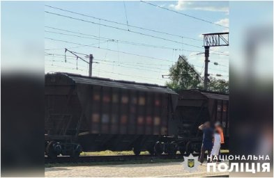 У місті Лубни неповнолітнього хлопця вразило струмом. Обставини події з’ясовує поліція
