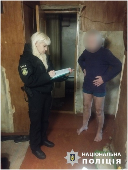 В Харкові чоловік чинив домашнє насильство щодо літньої матері