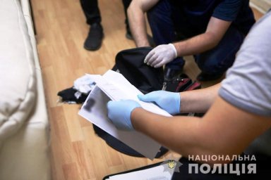 На Закарпатье иностранец развращал несовершеннолетнюю девочку. Появилось видео