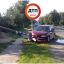 В Борисполе автомобиль врезался в столб. Столб упал