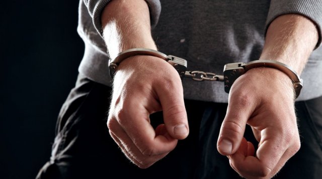 В Курахово разбойник держал в заложниках пожилую женщину