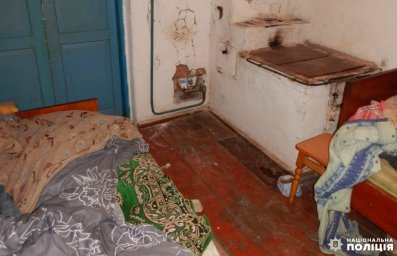У селі Привітне чоловік вбив односельця та поранив ще одного. Зловмисника взяли під варту