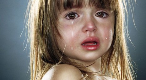 В Кировском пьяный отчим избил 5-летнюю девочку. Ребенок в больнице