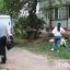 В Харькове мужчина сорвался с балкона. Появилось видео