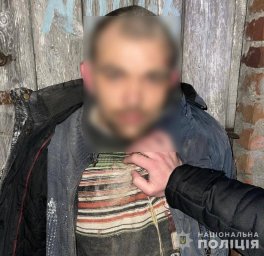 Мешканець Хмільницького району побив знайомого та, ще живого, хотів закопати у полі