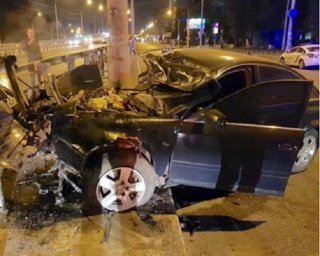 В Киеве на «Нивках» пьяный полицейский влетел в отбойник
