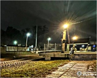 На залізничній станції Тарасівка під колесами потяга загинув чоловік