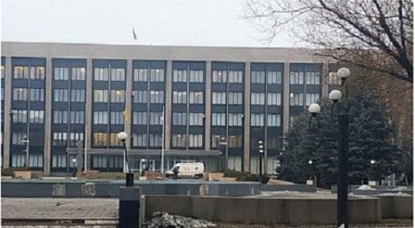 В Кривом Роге мужчина пытался свести счеты с жизнью в здании исполкома
