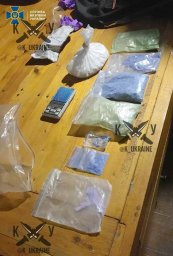 СБУ разоблачила наркогруппировку, которая поставляла экстази в западную Украину