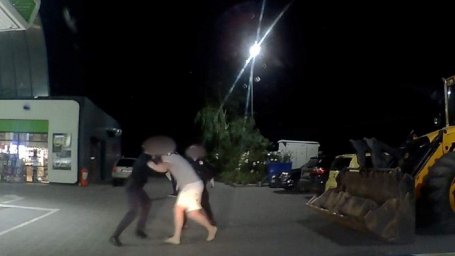 ​На Закарпатье экс-СБУшник побил патрульную