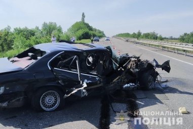 Смертельное ДТП на трассе Одесса-Киев: погиб пассажир, пострадал ребенок