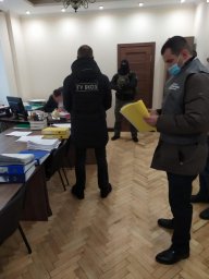 ​НАБУ поймало чиновника Госгеокадастра на взятке, который предназначался главе ведомства