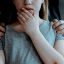 В Киеве мужчина развращал 13-летних школьниц