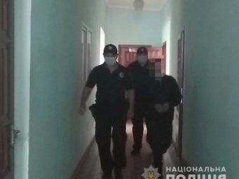 ​На Одесщине мужчина забил палкой до смерти свою мать