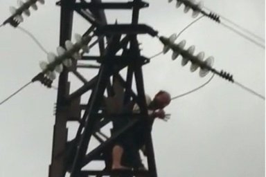Под Киевом мужчина после ссоры с девушкой оставил без электричества весь посёлок