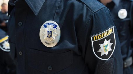Полиция задержала пьяного мужчину, который угрожал взорвать супермаркет в Киеве