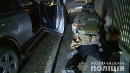 ​В Виннице супруги удерживали в подвале мужчину и пытали