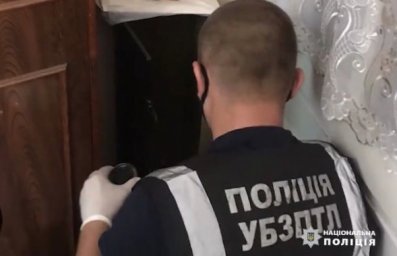 ​Нацполиция разоблачила преступную группу в незаконной переправке иностранцев в страны ЕС