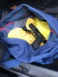 Ранены трое человек в ходе перестрелки в Броварах Ранены трое человек в ходе перестрелки в Броварах