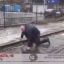 ​В Киеве неизвестный мужчина напал на журналиста