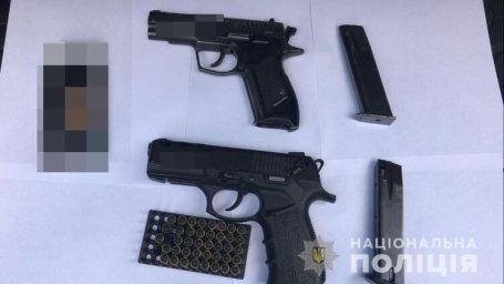 Израильтянин организовал нелегальную торговлю оружием в Харькове