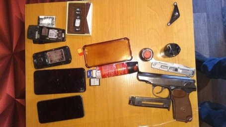 ​Пытали мужика и выбивали деньги