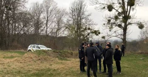 ​Во Львове нашли разбросанные по парку человеческие останки