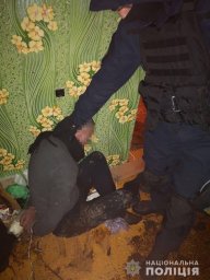 Полицейские освободили похищенного с парковки "Французского бульвара" харьковчанина