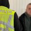 У Києві рецидивіст пограбував військового, але його швидко затримали