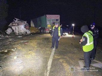 На трасі “Суми – Полтава” сталася смертельна ДТП за участю двох фур