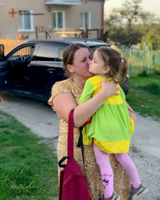 Дворічна дівчинка самостійно пройшла 10 км з Тернопільщини до Рівненщини