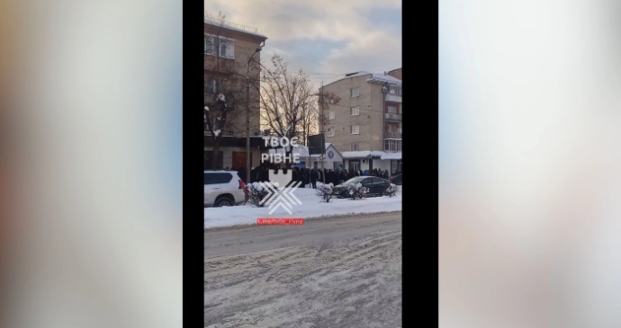 У Рівному поліція перевіряє інцидент із погромом та бійкою в магазині